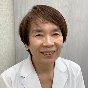 樋口 恵理 近影